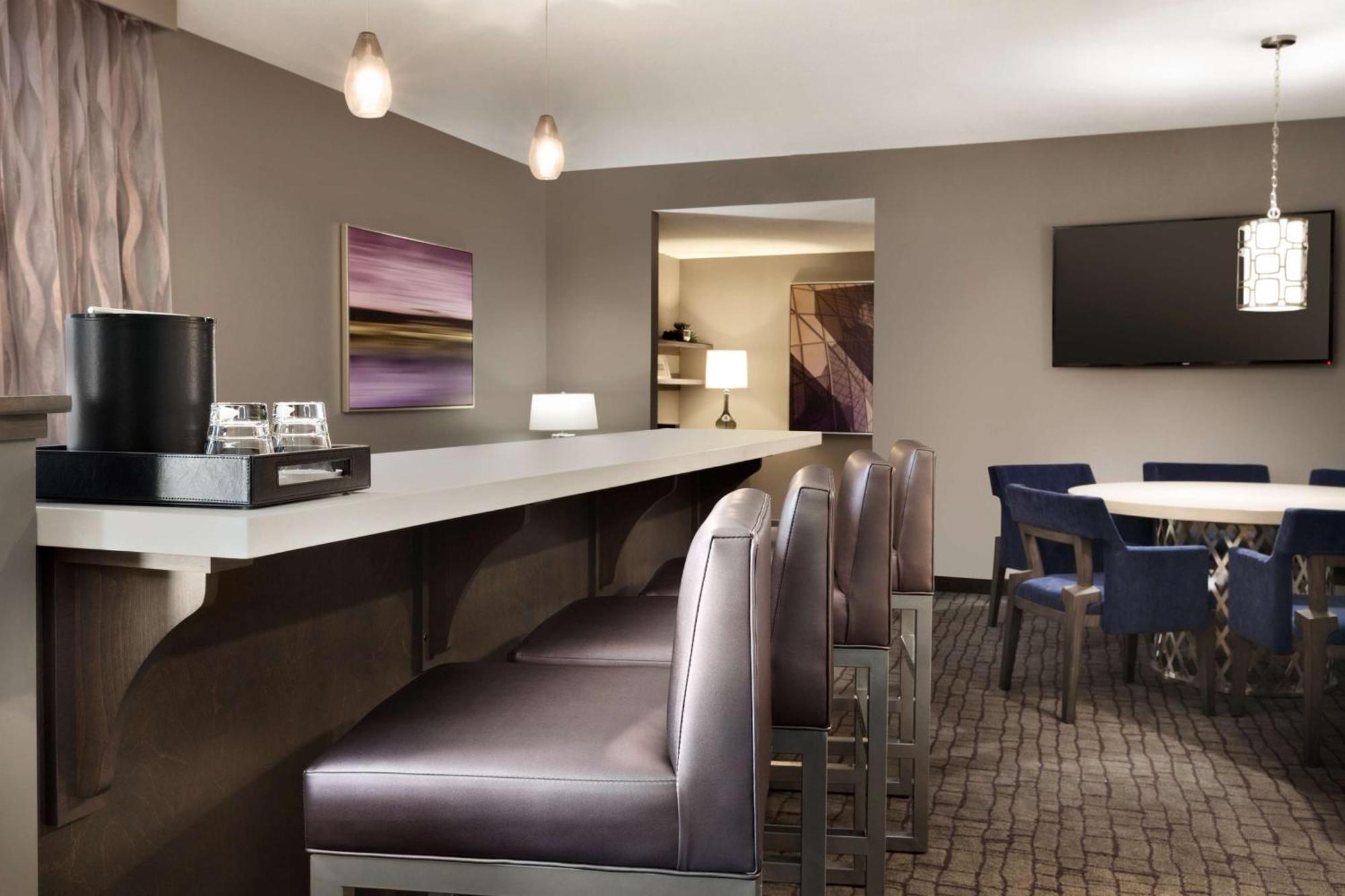 Embassy Suites By Hilton Charlotte Uptown Buitenkant foto