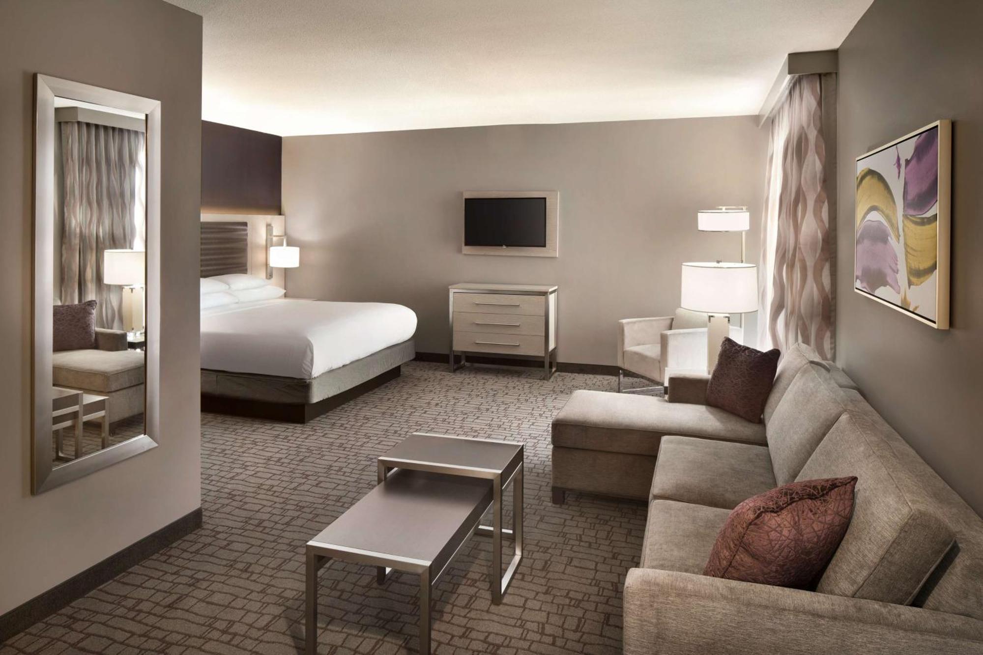 Embassy Suites By Hilton Charlotte Uptown Buitenkant foto