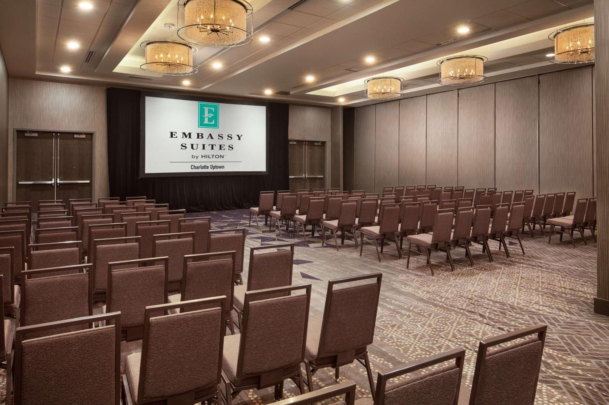 Embassy Suites By Hilton Charlotte Uptown Buitenkant foto