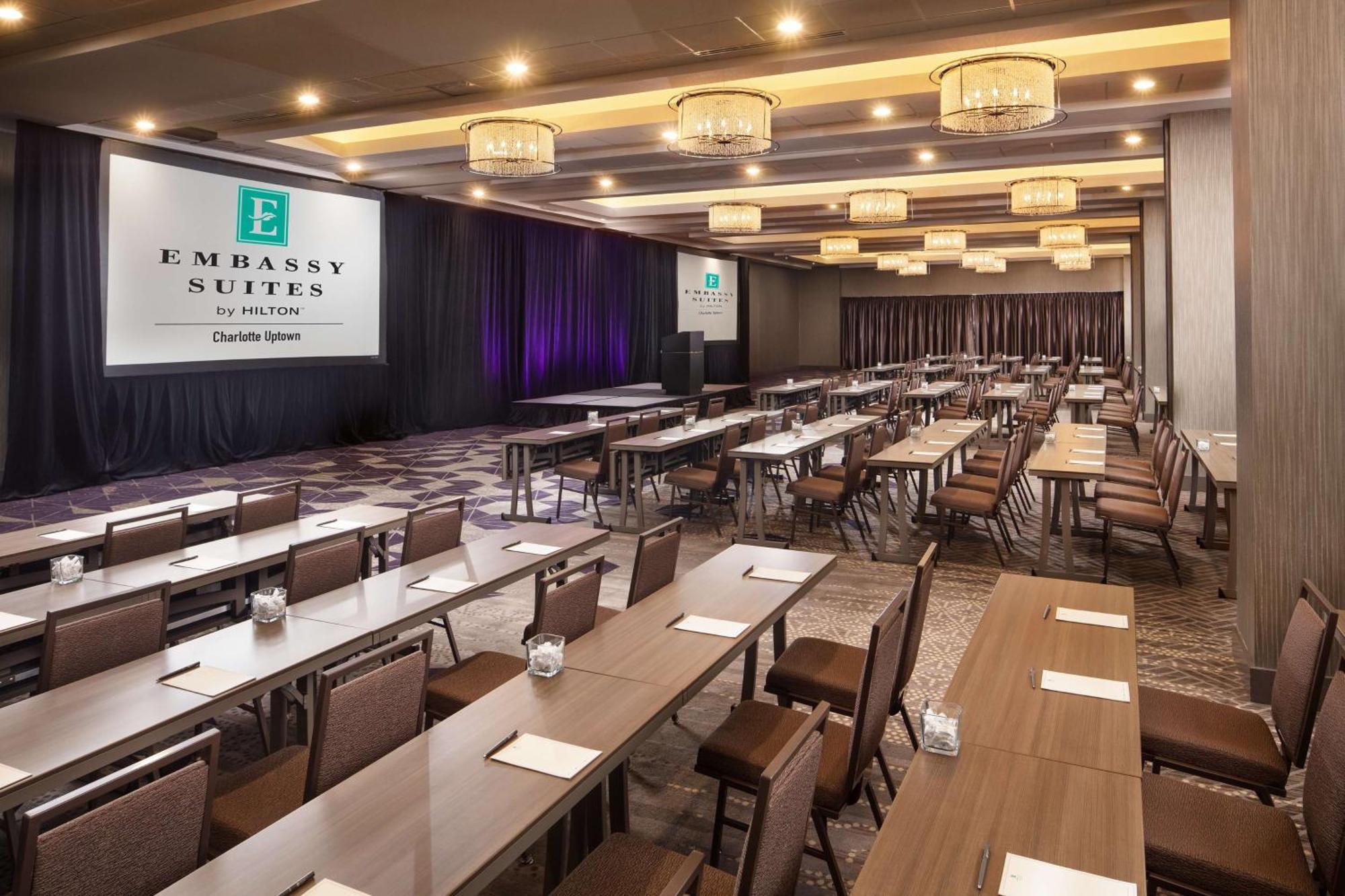 Embassy Suites By Hilton Charlotte Uptown Buitenkant foto